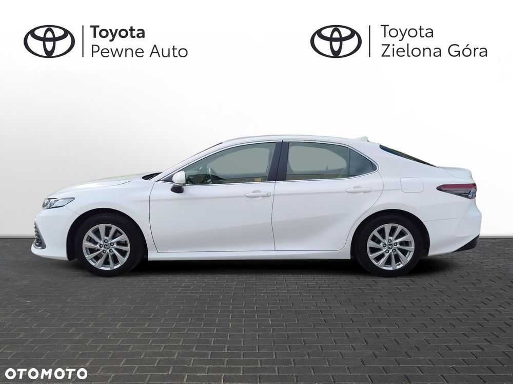 Toyota Camry 2.5 Hybrid Comfort CVT - 2