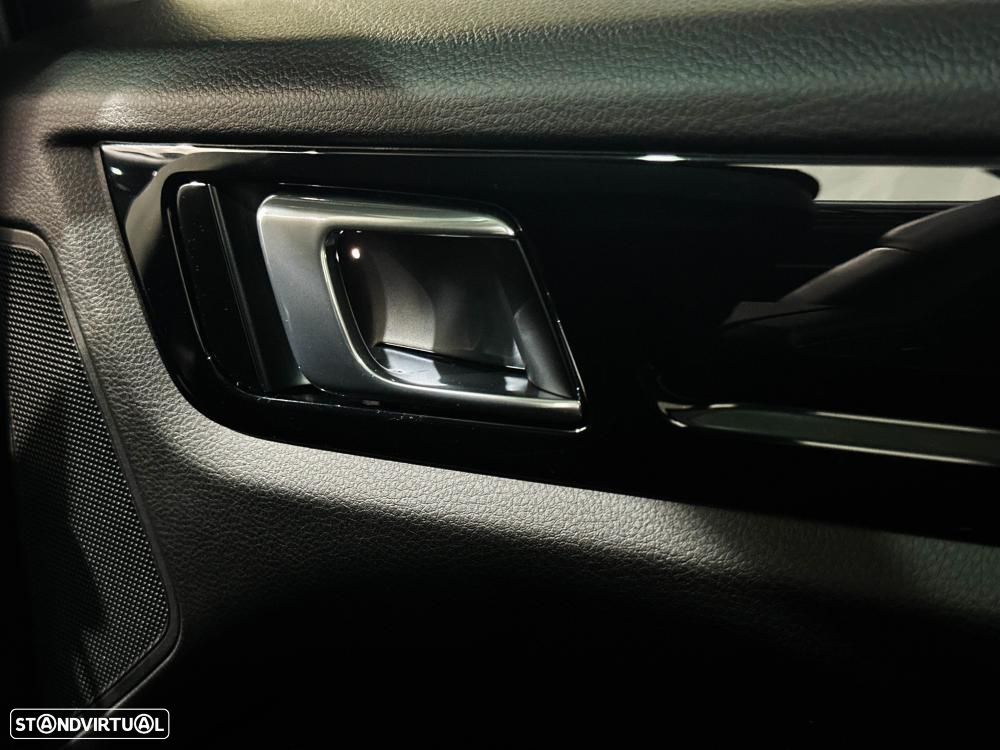 Porsche Cayenne Coupé E-Hybrid Platinum Edition - 30