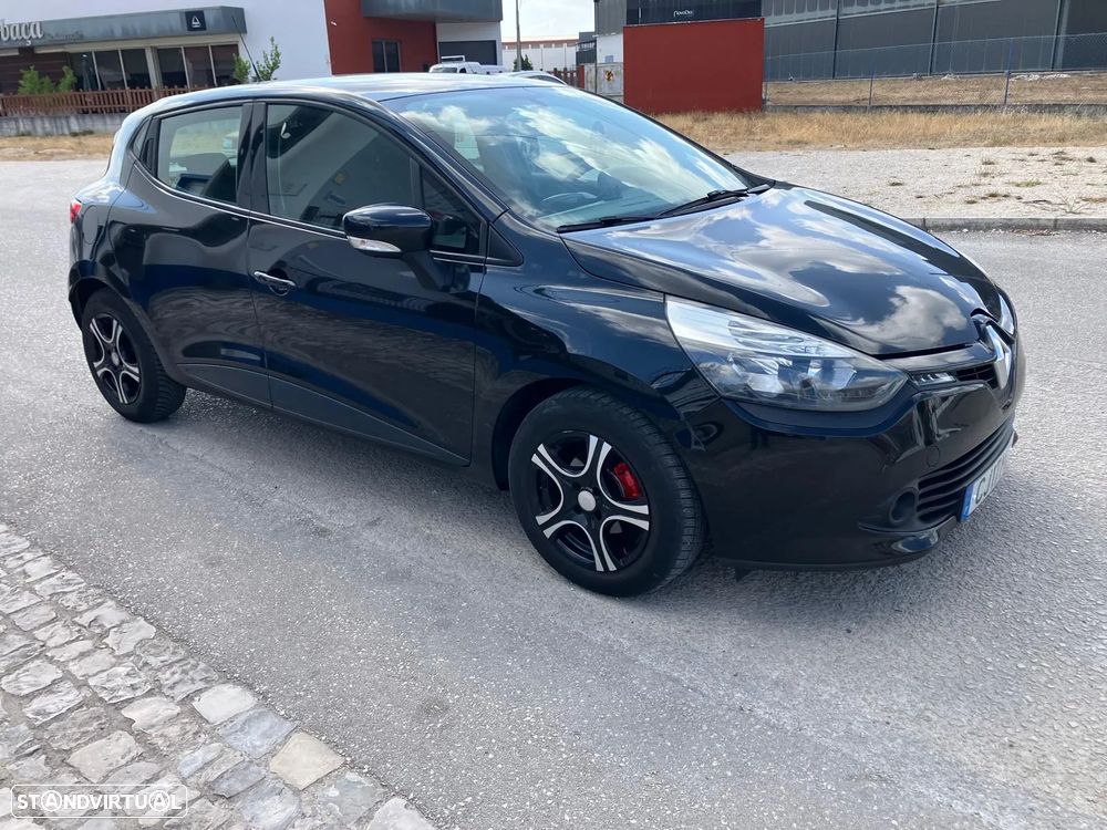 Renault Clio 1.2 16V 75 Experience - 3