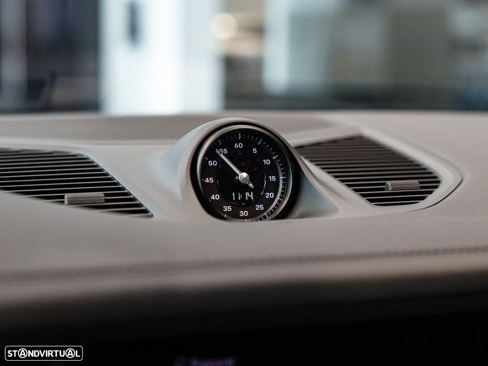 Porsche Cayenne Coupé E-Hybrid - 36