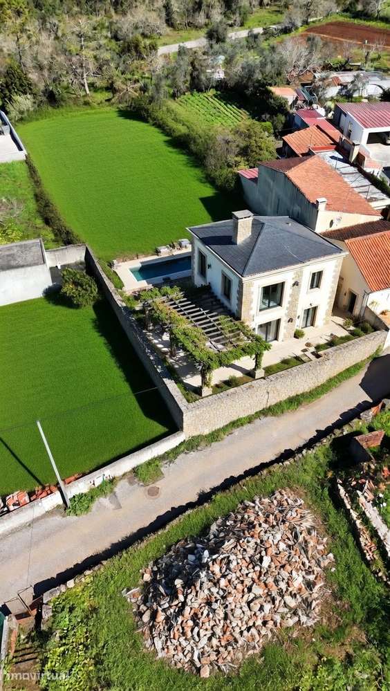 PROMOÇÃO/ NOVO PREÇO 39.500€ Terreno com Ruína para Reconstrução 735m² - Grande imagem: 5/9