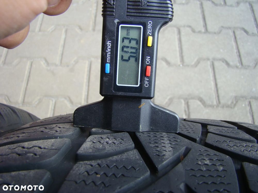 a96 5x120 VW Transporter Caravelle Multivan T5 T6 7jx17 opony zima - 17