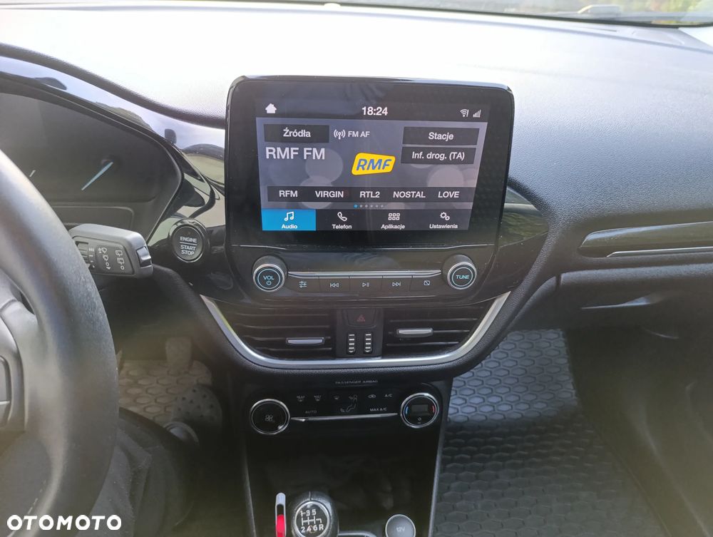 Ford Fiesta 1.0 EcoBoost S&S TREND - 8