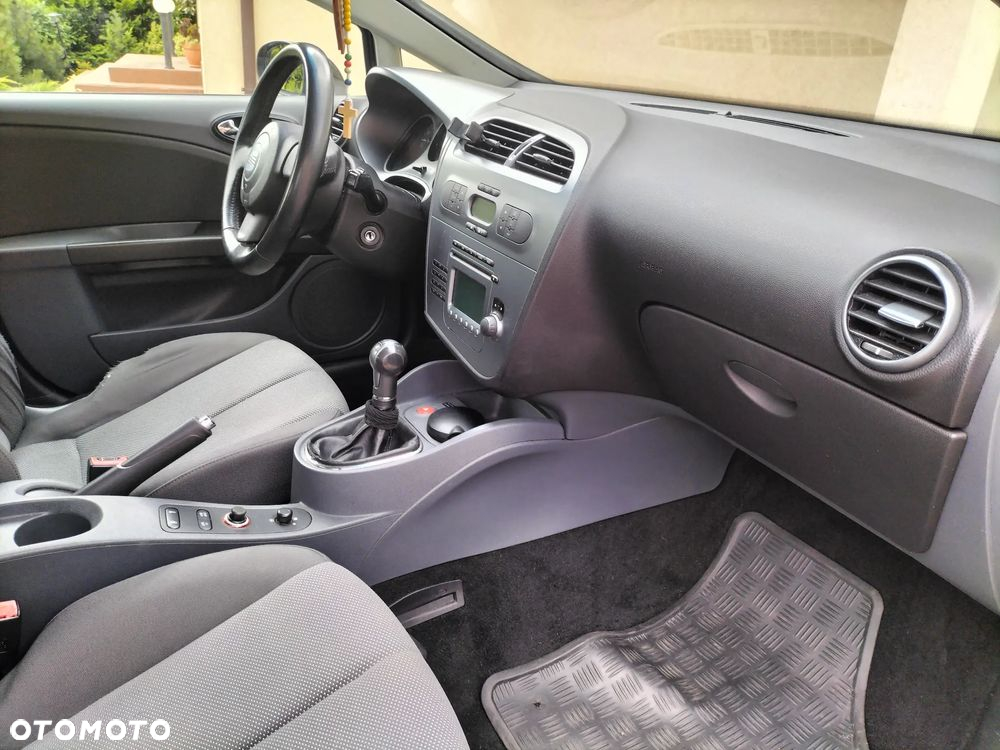 Seat Leon 2.0 FSI Stylance - 4