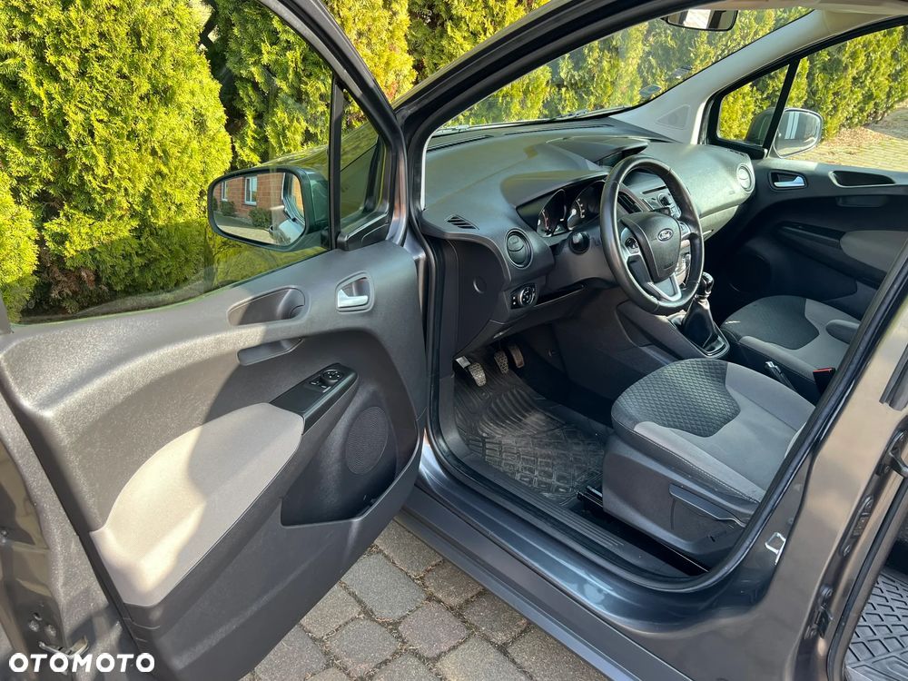 Ford Tourneo Courier 1.0 EcoBoost S&S Trend - 13