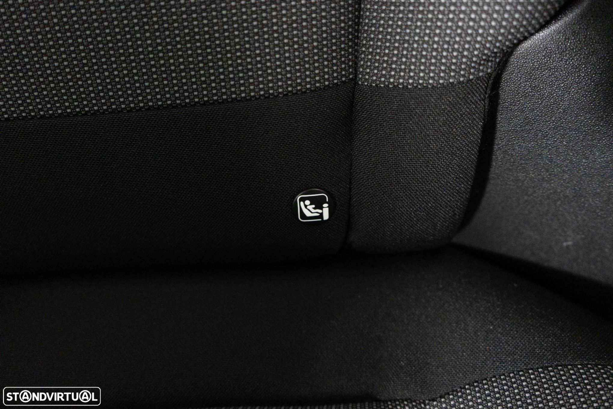 Citroën C3 1.2 PureTech Shine EAT6 - 10