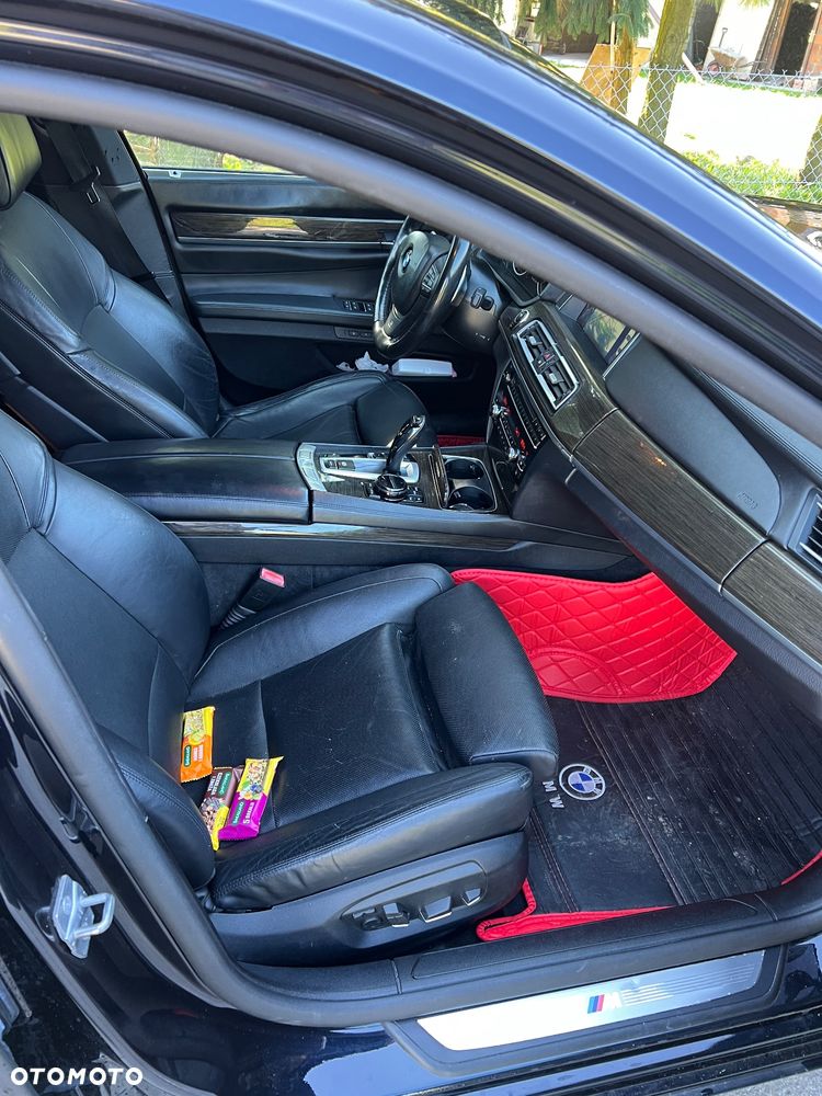 BMW Seria 7 750Li - 15