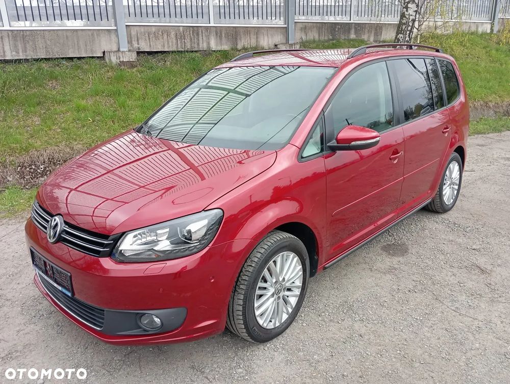Volkswagen Touran - 1