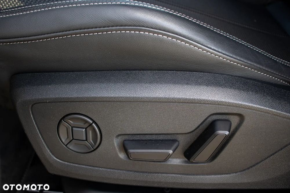 Audi Q3 35 TFSI S line S tronic - 24