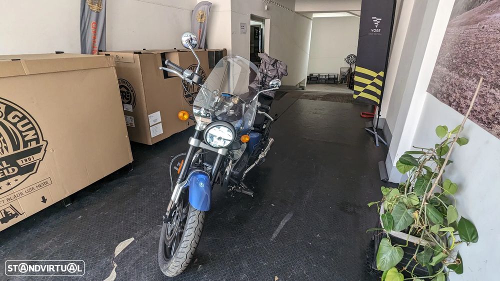 Royal Enfield Super Meteor 650 - 9