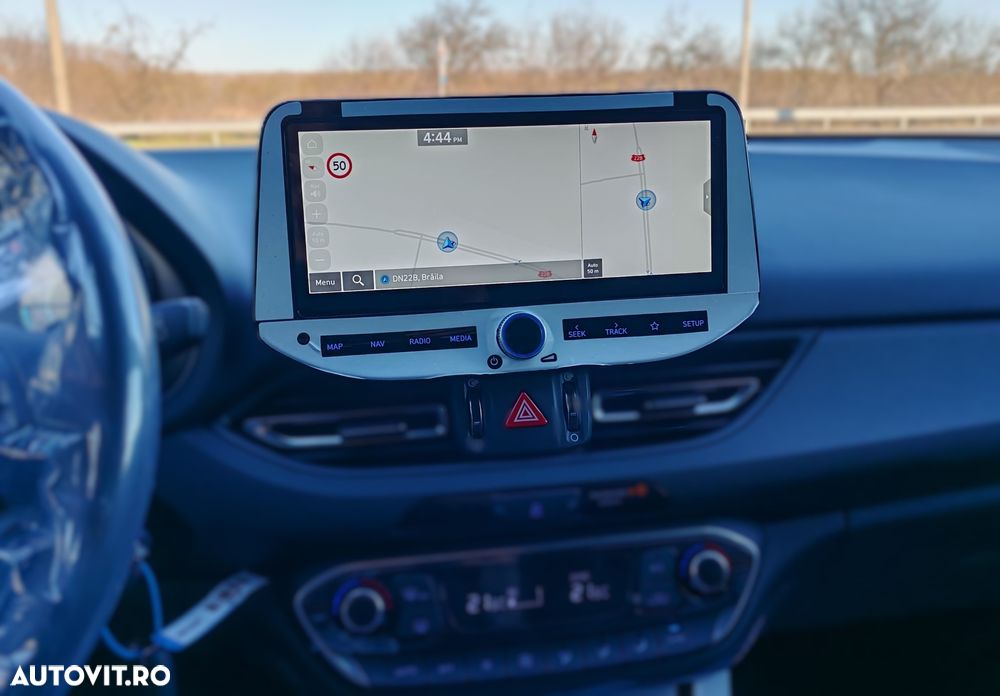 Hyundai i30 1.5 T-GDI 160CP MHEV 5DR 7DCT Highway - 7