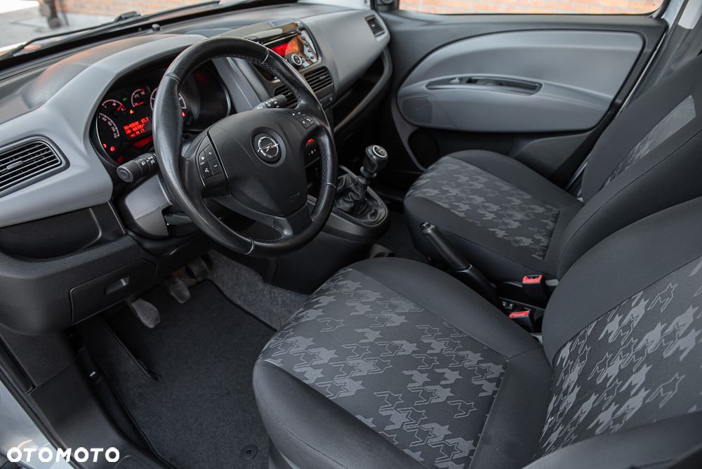 Opel Combo - 15