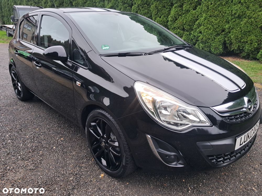Opel Corsa 1.4 16V Color Edition - 2