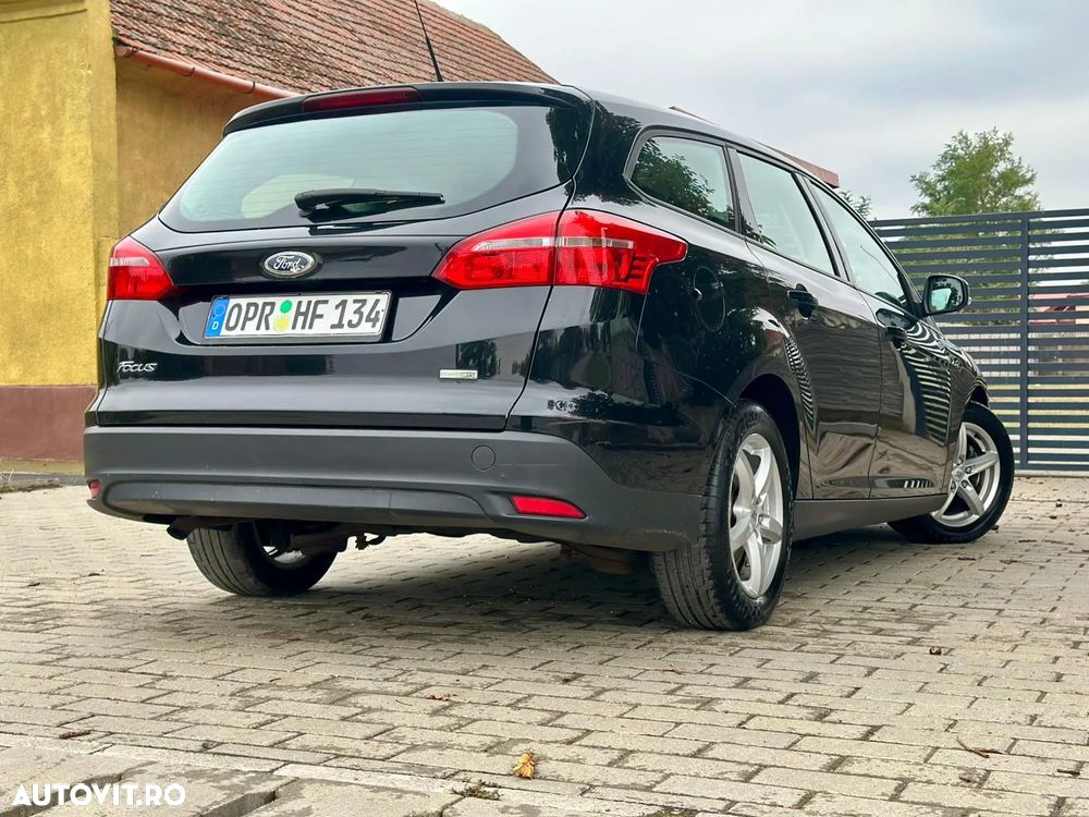 Ford Focus - 14