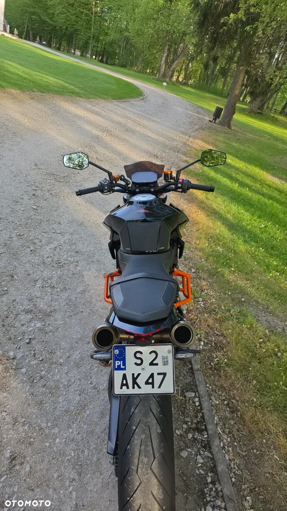 KTM Super Duke - 16