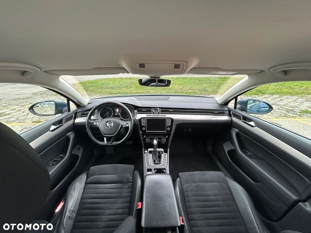 Volkswagen Passat 1.8 TSI BMT Comfortline DSG - 12