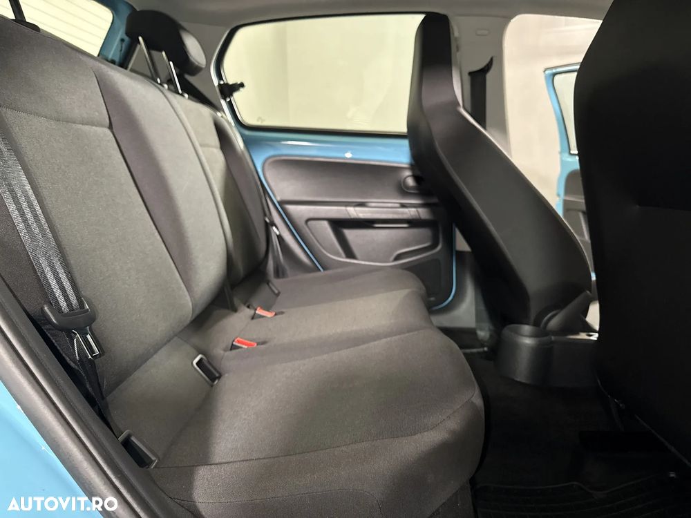 Volkswagen up! - 13