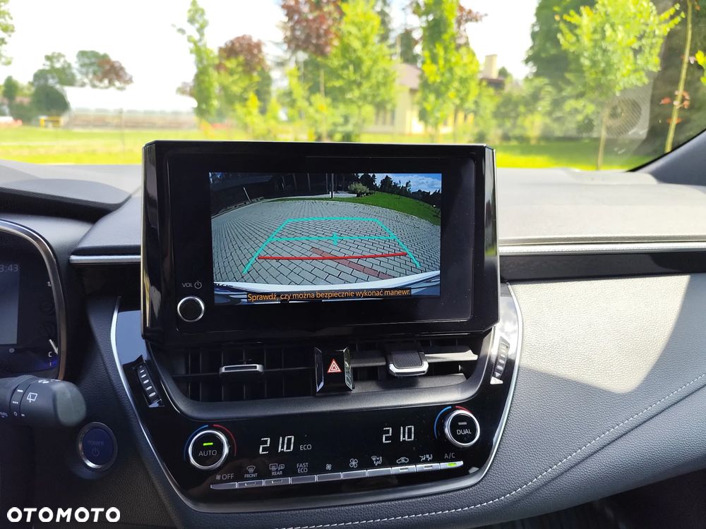 Toyota Corolla 1.8 Hybrid GPF Comfort - 26