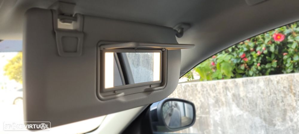 Ford Mustang Mach-E 75.7 kWh Base - 53