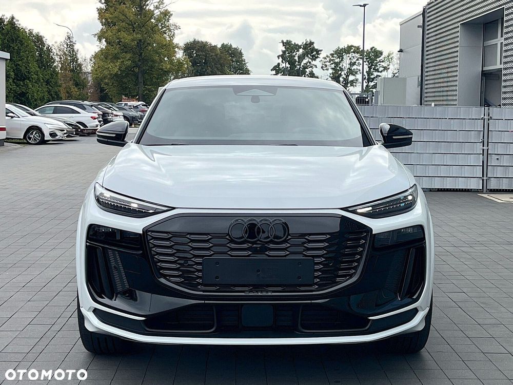 Audi Q6 e-tron - 21
