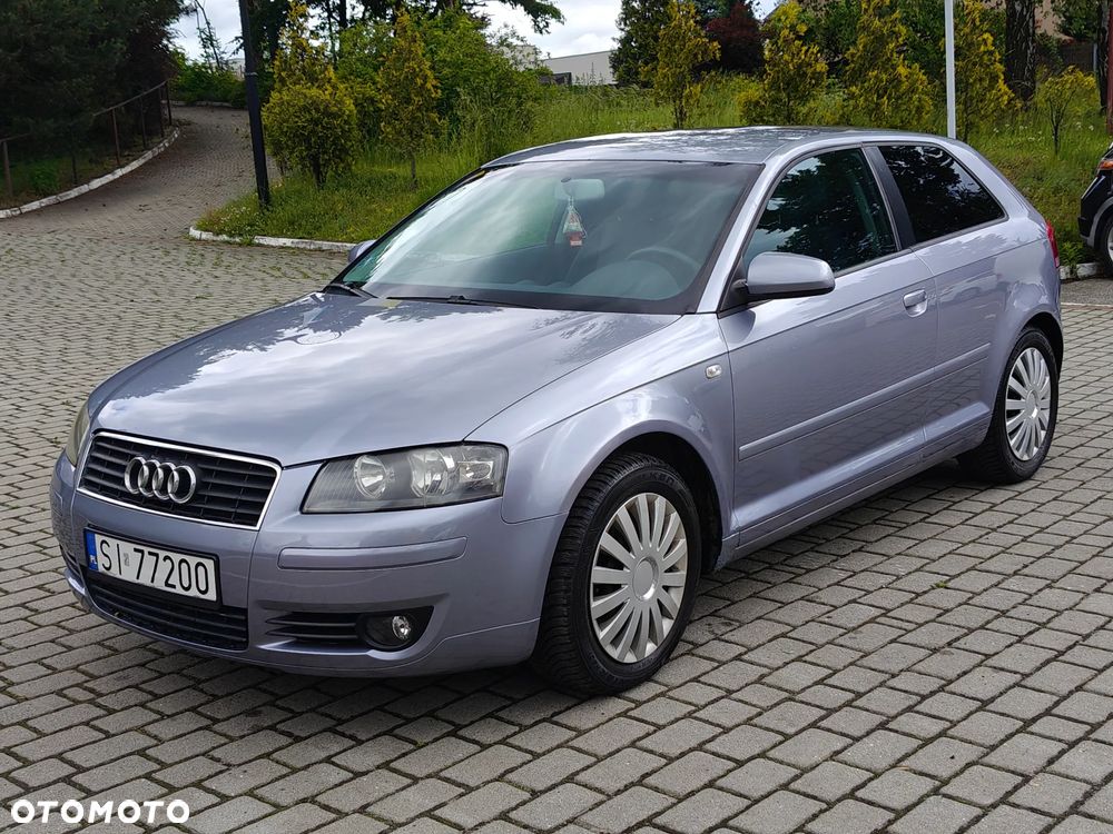 Audi A3 3-drzwiowe 1.6 Attraction - 17