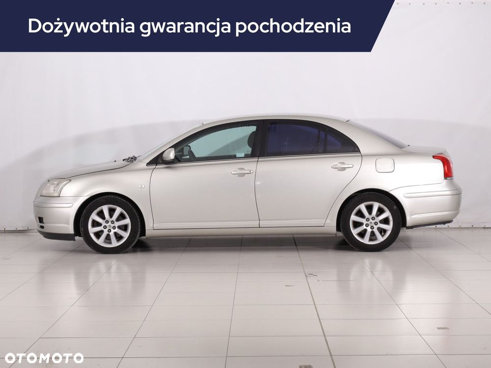 Toyota Avensis - 4