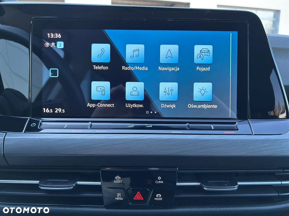 Volkswagen Golf - 28