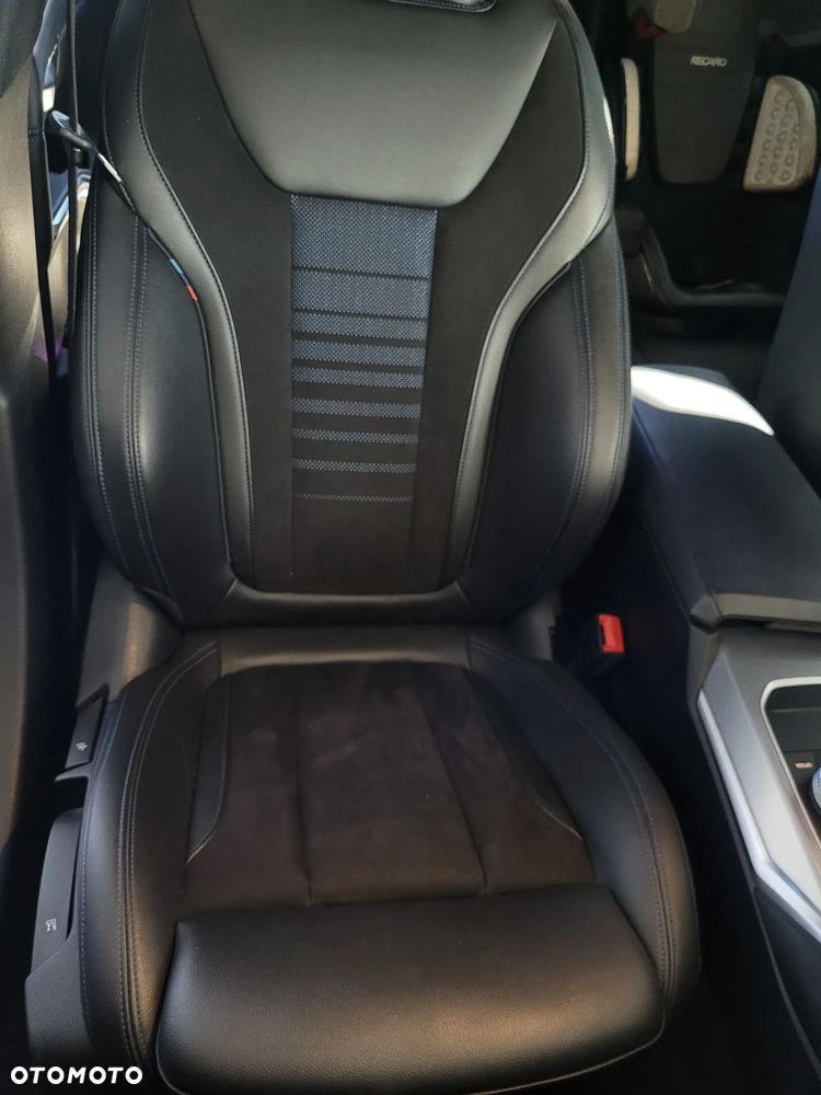 BMW Seria 3 320d mHEV sport - 34
