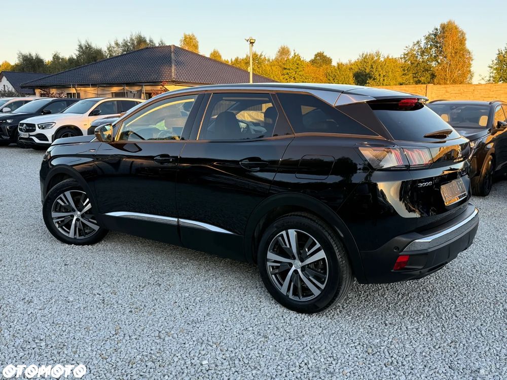 Peugeot 3008 1.6 PureTech Hybrid PHEV Allure Pack S&S EAT8 - 8