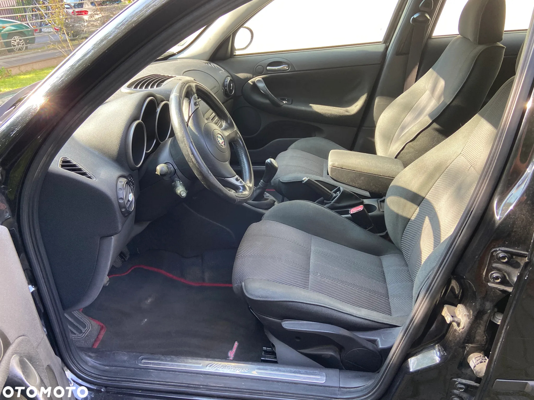 Alfa Romeo 147 2.0 Twin Spark Distinctive - 7