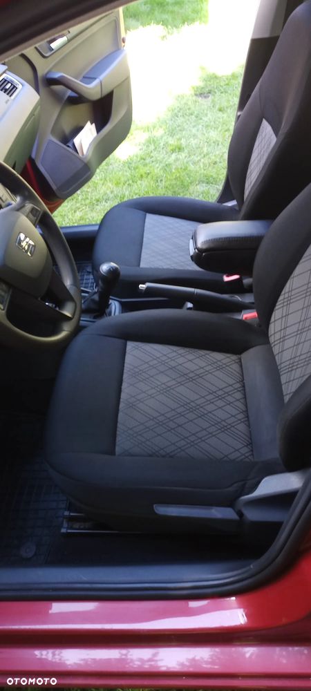 Seat Toledo 1.2 TSI Entry - 13
