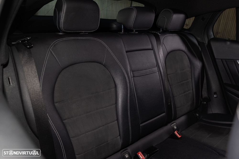 Mercedes-Benz GLC 250 d Coupé AMG Line 4-Matic - 24
