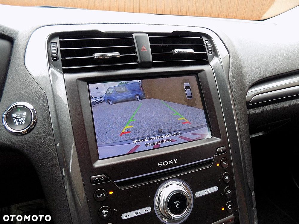 Ford Mondeo 2.0 Hybrid Trend - 16