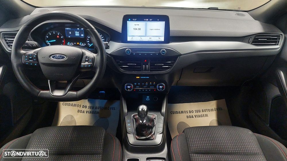 Ford Focus 1.0 EcoBoost MHEV ST-Line - 16