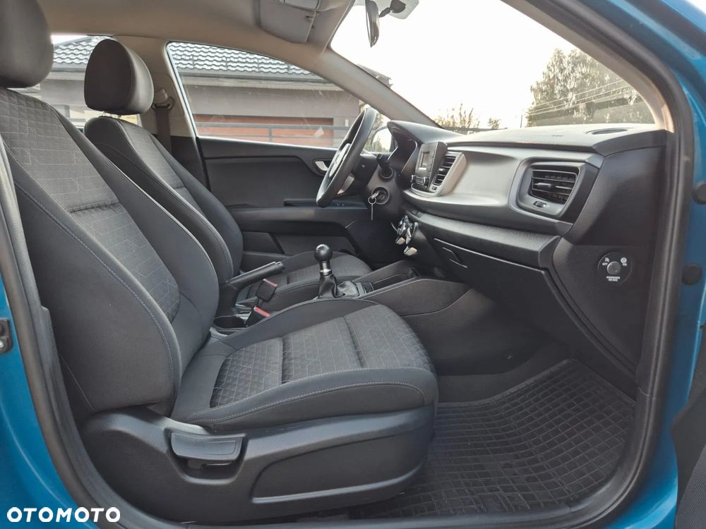 Kia Rio 1.2 M - 33
