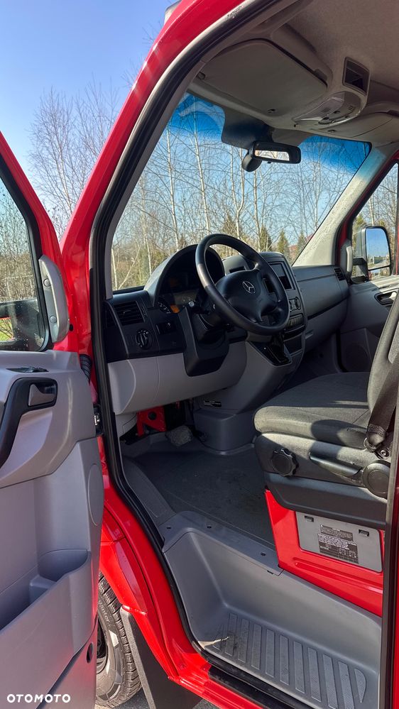 Mercedes-Benz Sprinter 519 - 10
