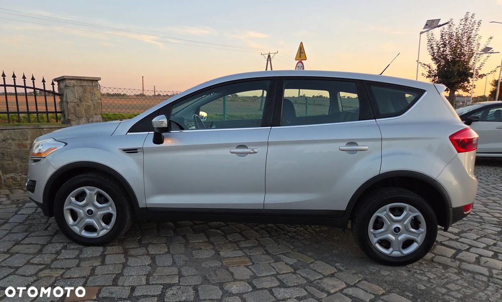 Ford Kuga 2.0 TDCi 4x4 Trend - 6