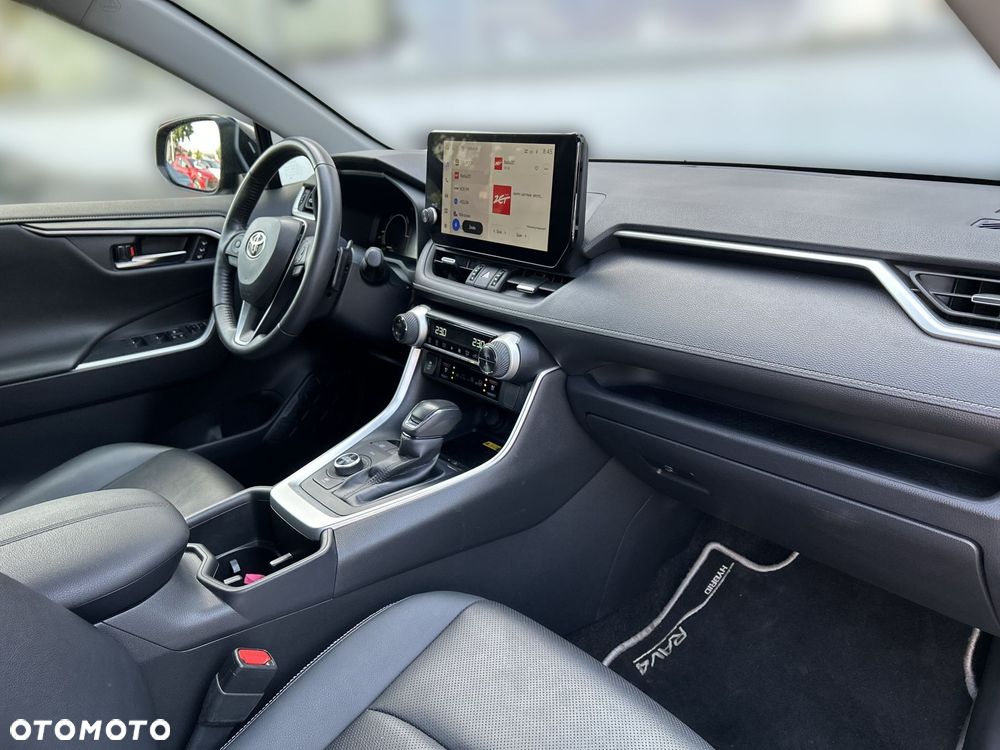 Toyota RAV4 - 17