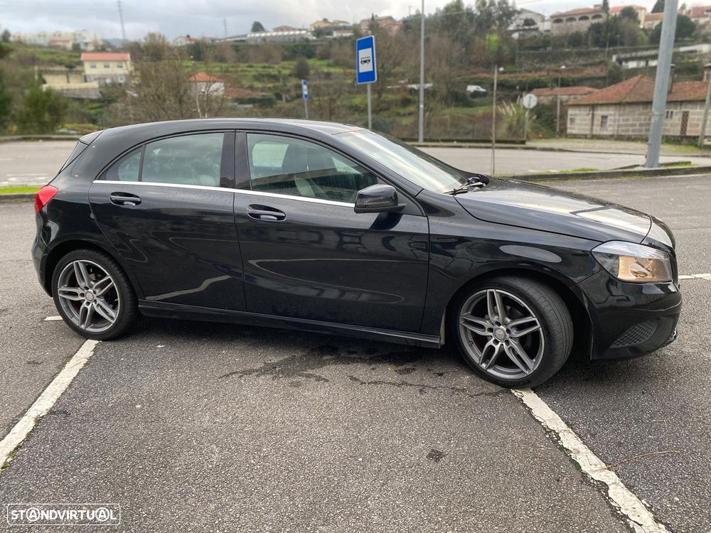 Mercedes-Benz A 180 CDI AMG Line - 17