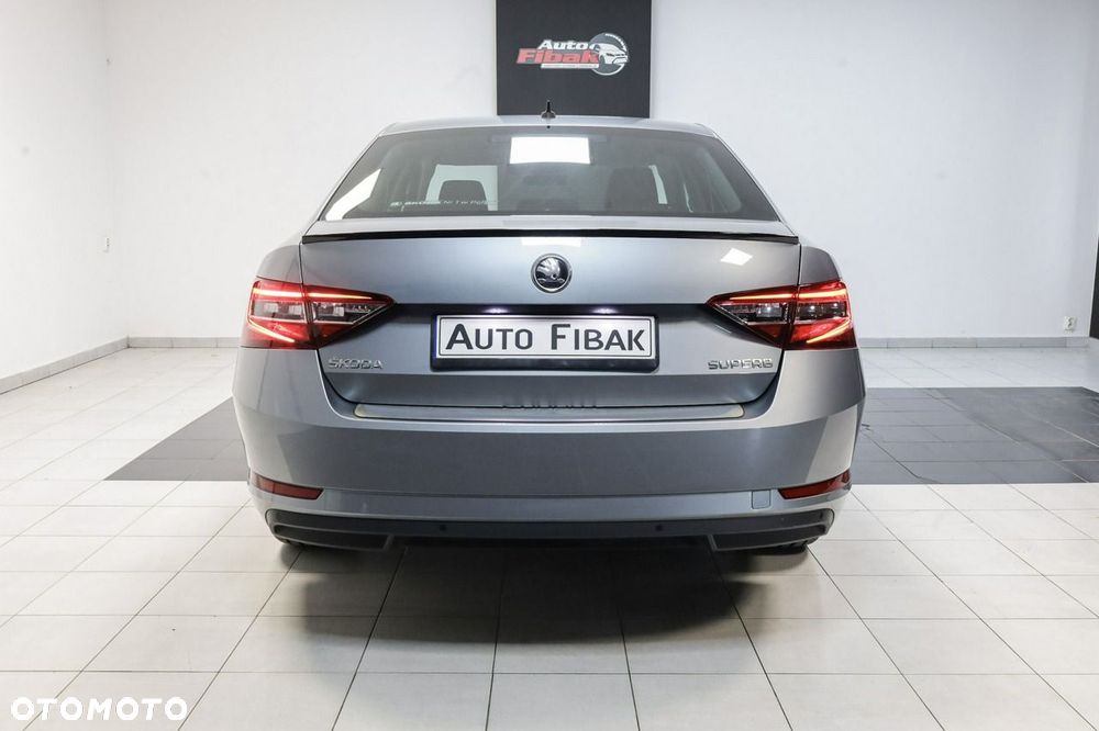 Skoda Superb 2.0 TDI SCR Style DSG - 7