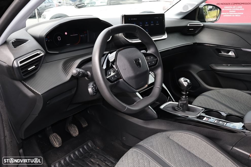 Peugeot 208 1.2 PureTech Allure - 13