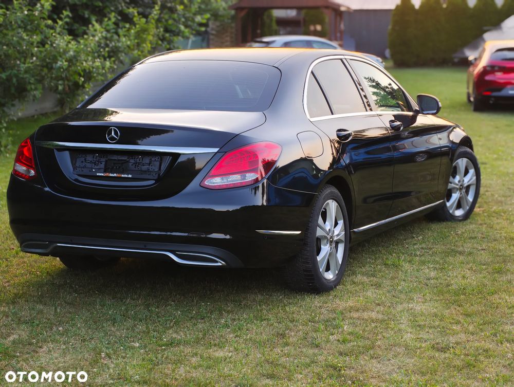 Mercedes-Benz Klasa C 180 7G-TRONIC Avantgarde - 23