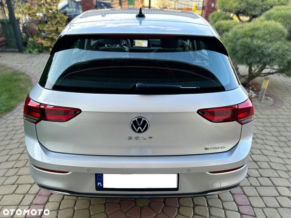 Volkswagen Golf - 38