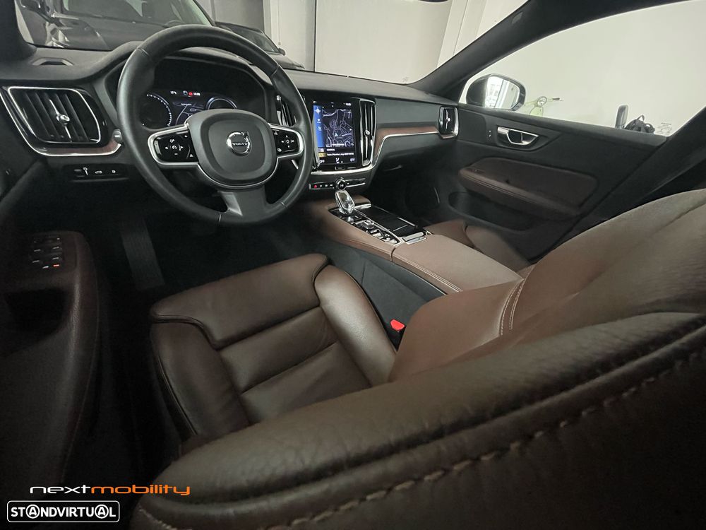 Volvo V60 2.0 T8 AWD TE Inscription - 12