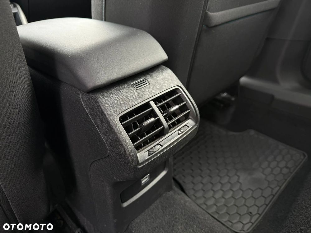 Citroën C4 1.2 PureTech Plus S&S - 16
