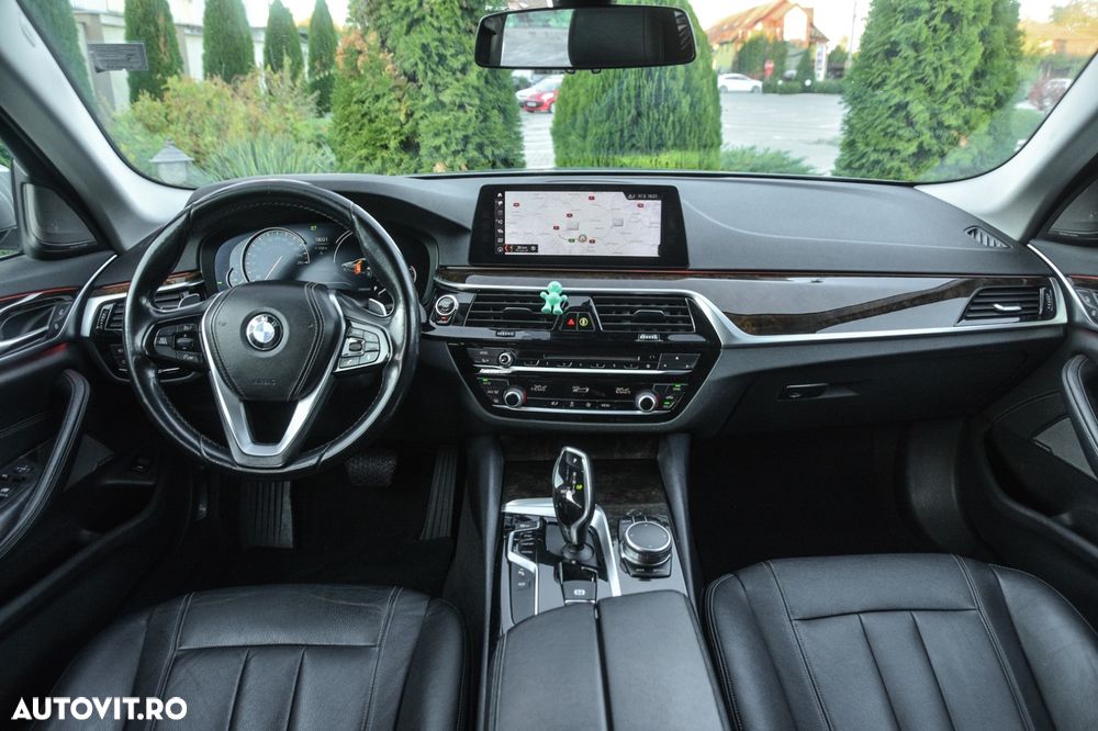 BMW Seria 5 520d xDrive AT - 7
