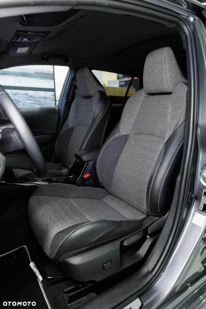 Toyota Corolla 1.8 Hybrid Style - 10