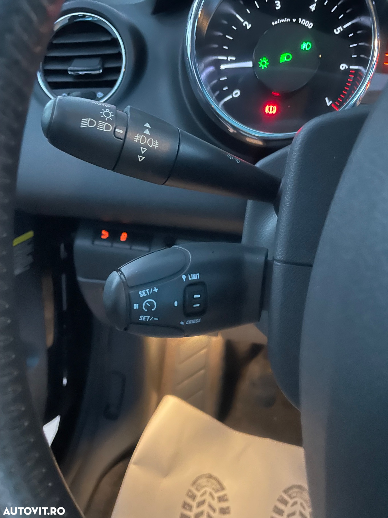 Peugeot 3008 155 THP Premium - 18