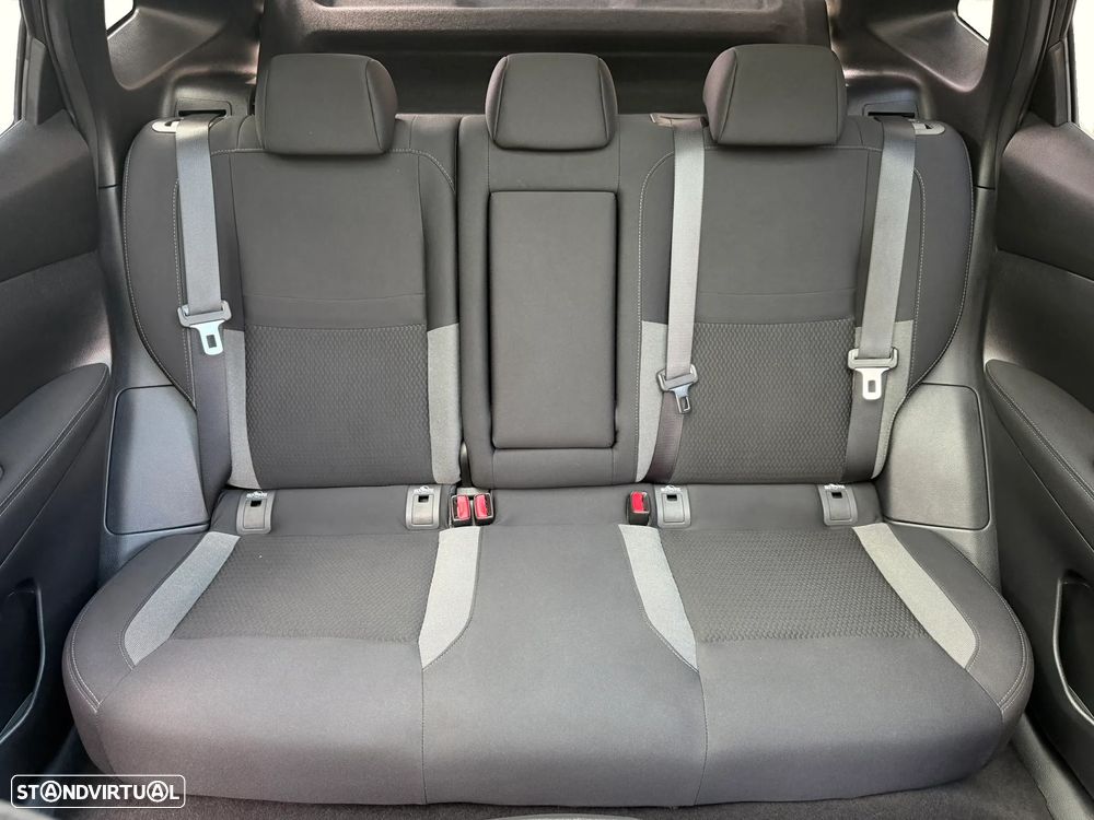 Nissan Qashqai 1.5 dCi N-Connecta - 40