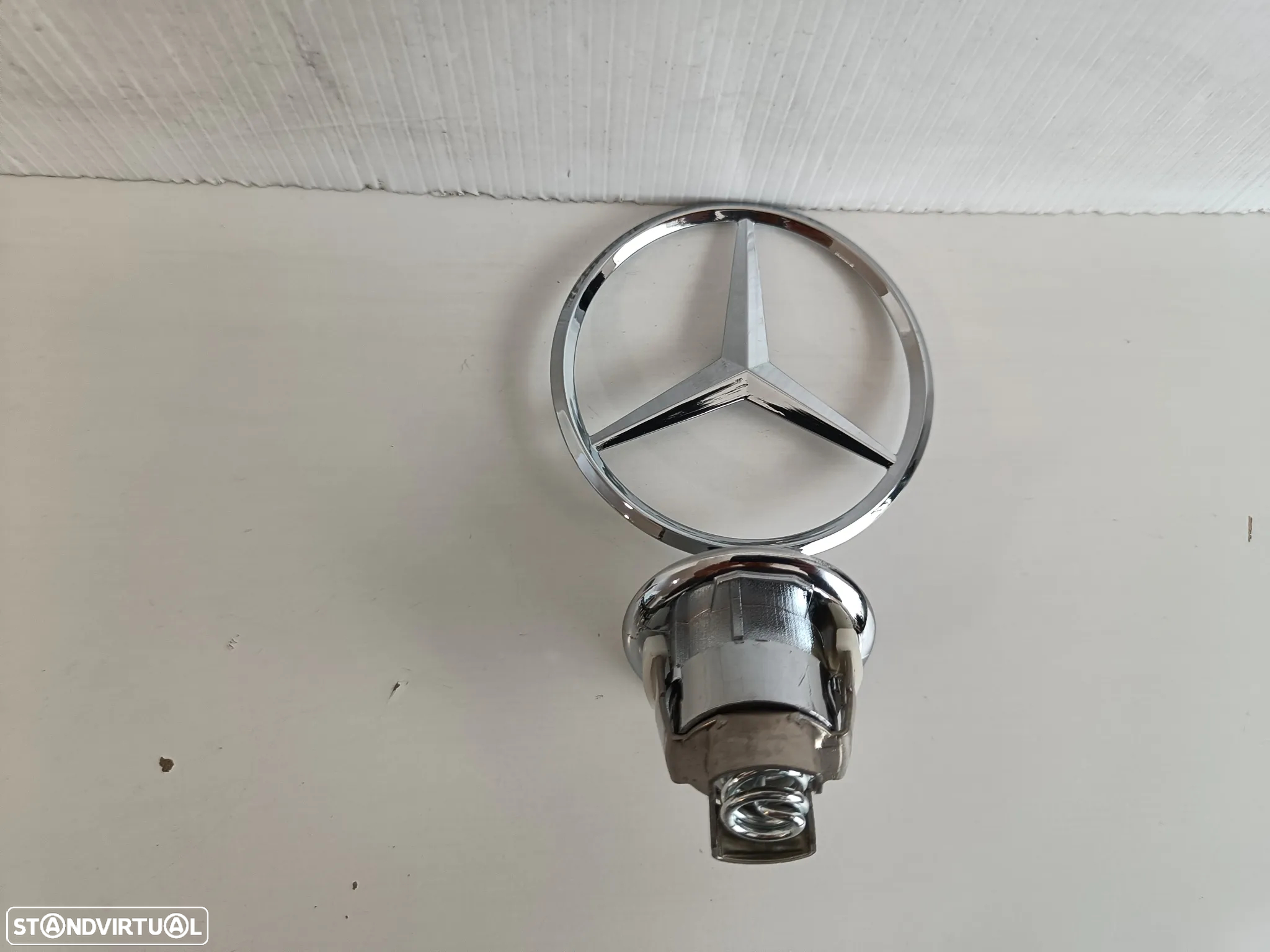 Emblema estrela  capot Mercedes (novo) - 3